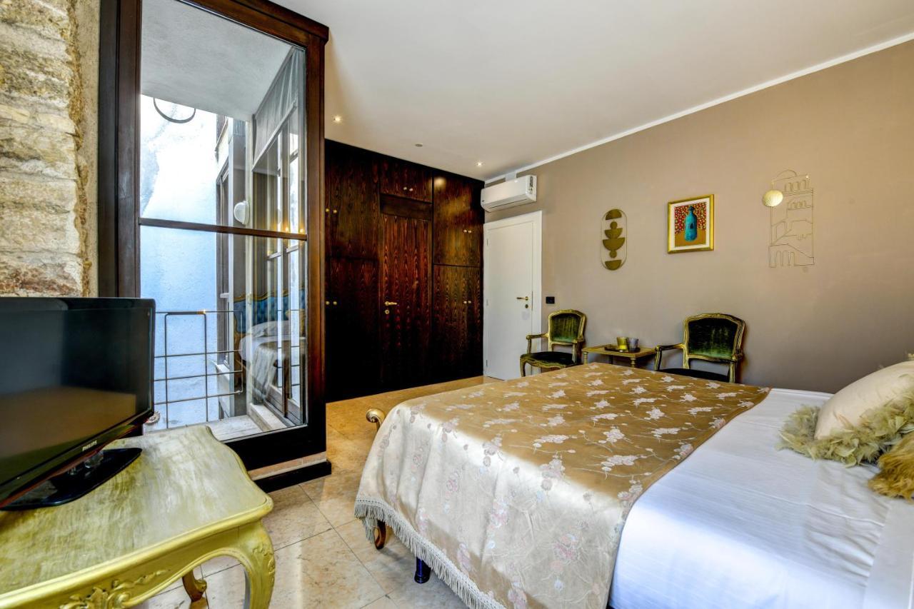 Prestige Suite Sirmione Exterior photo